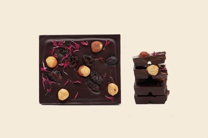 Chocolate V’vaya 70% – dark chocolate infused with meadowsweet